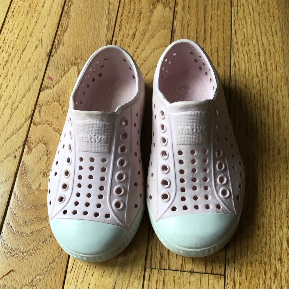 Native shoes - pink size C8